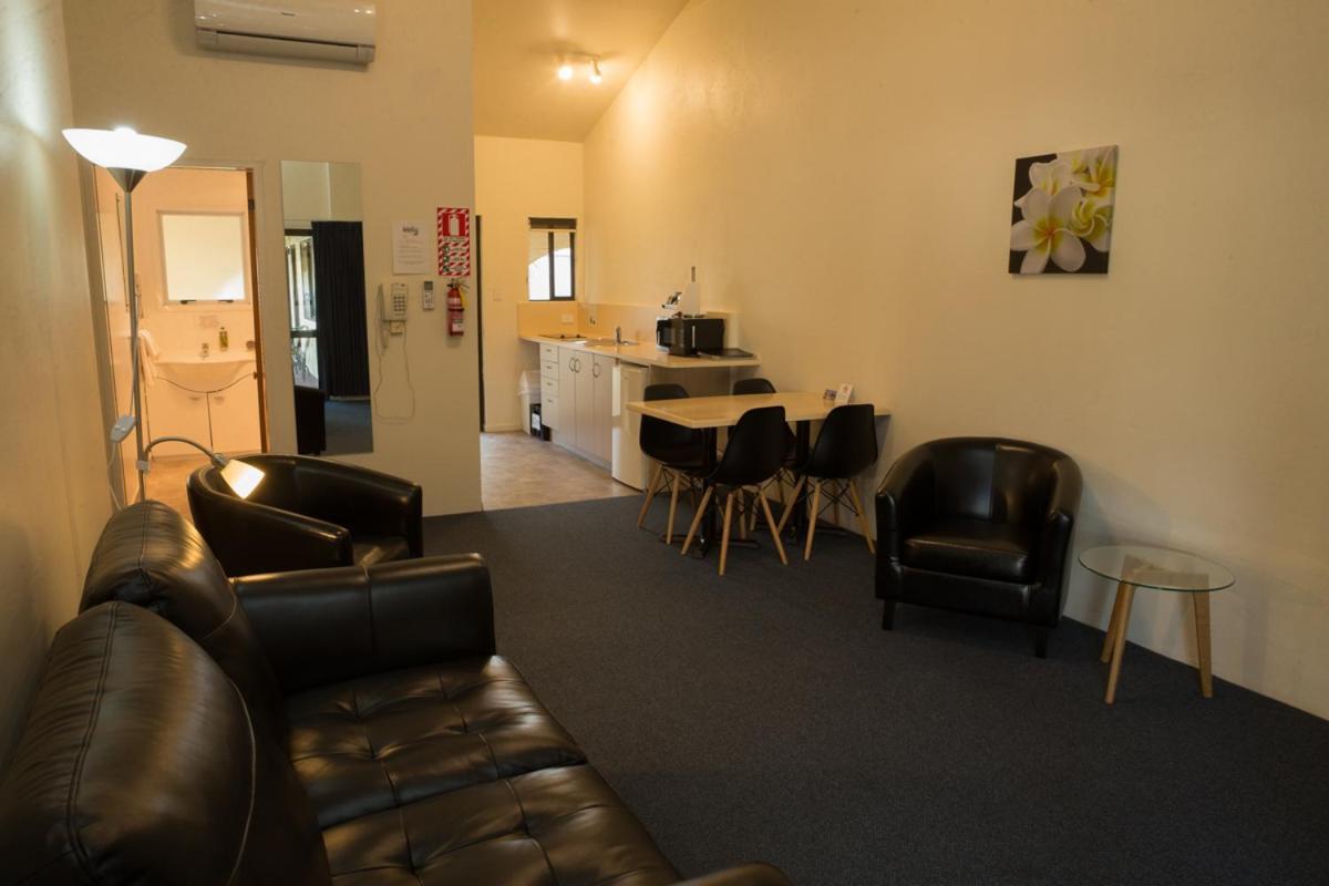 Captains Quarters Motor Inn 케임브리지 외부 사진