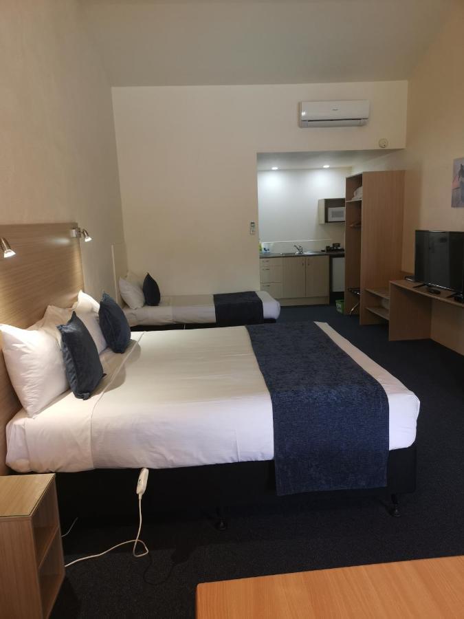 Captains Quarters Motor Inn 케임브리지 외부 사진