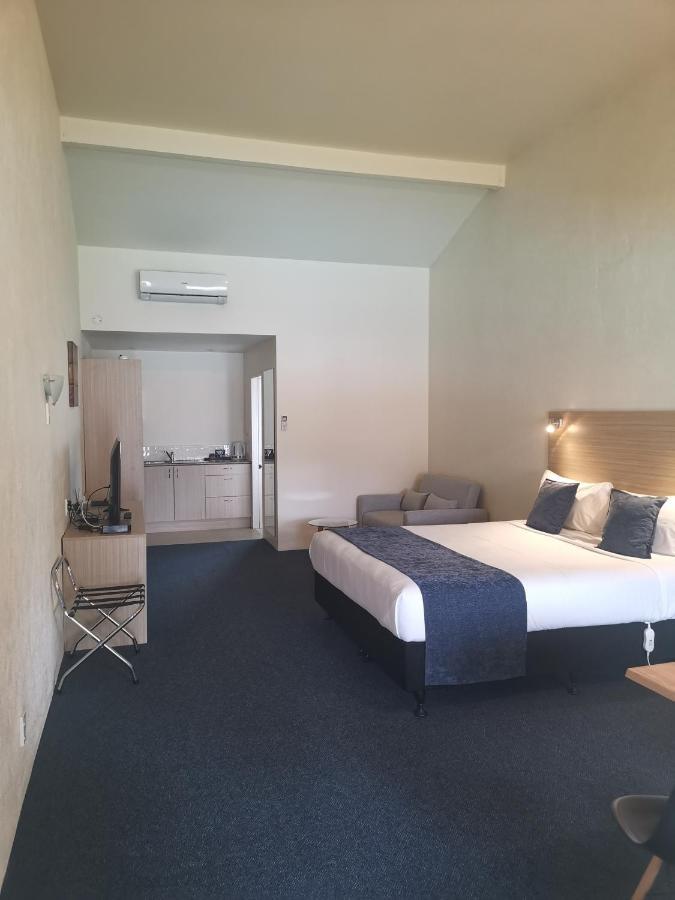 Captains Quarters Motor Inn 케임브리지 외부 사진