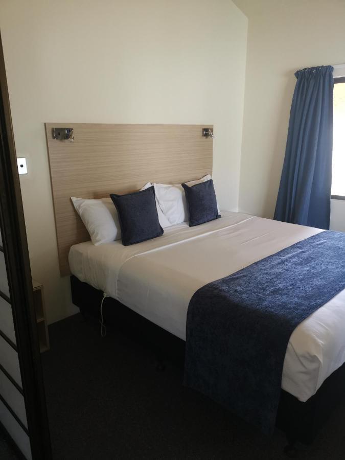 Captains Quarters Motor Inn 케임브리지 외부 사진