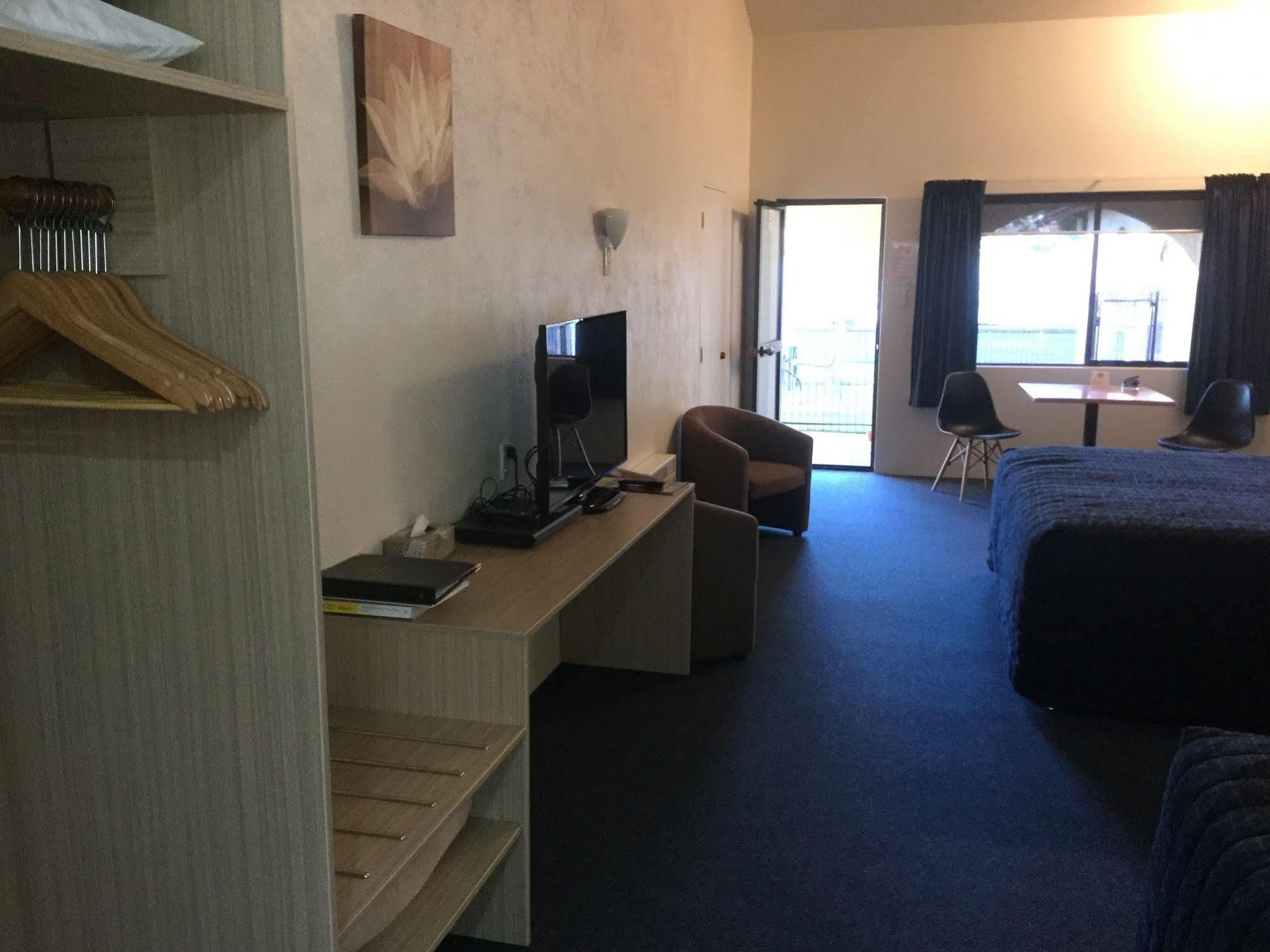 Captains Quarters Motor Inn 케임브리지 외부 사진