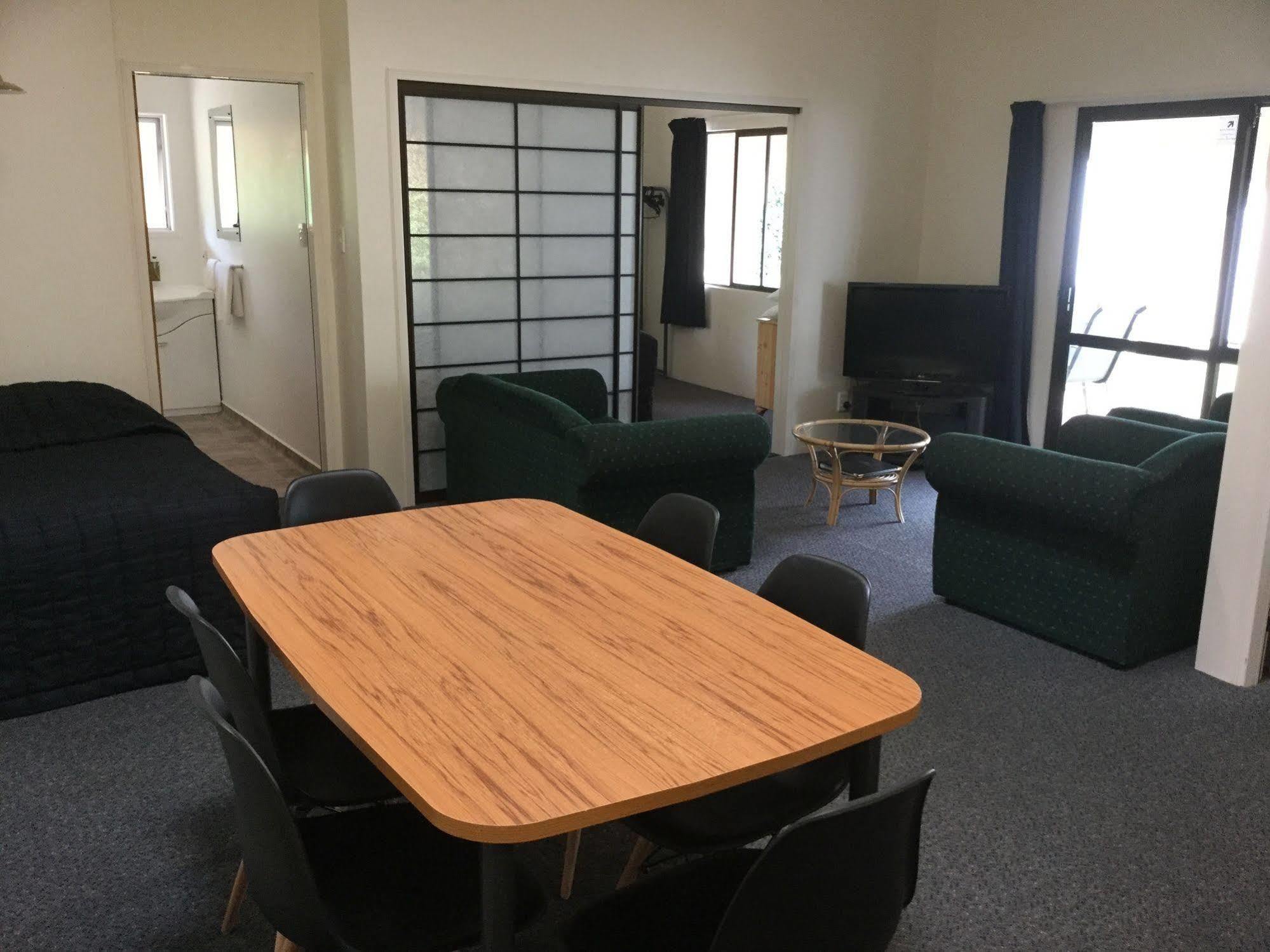 Captains Quarters Motor Inn 케임브리지 외부 사진