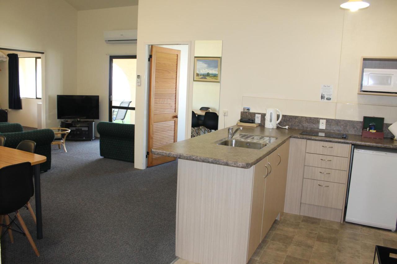 Captains Quarters Motor Inn 케임브리지 외부 사진